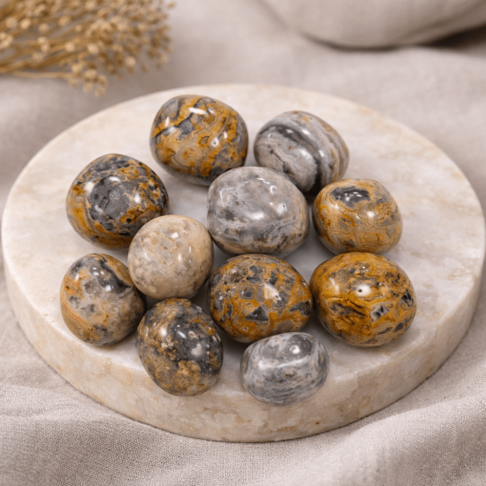 Pietre rulate din jasp bondar – energie calda pentru stabilitate si curaj interior [3]