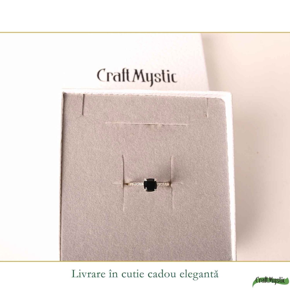 Inel Argint 925 cu Onix Patrat – Protectie si Stabilitate Interioara [6]