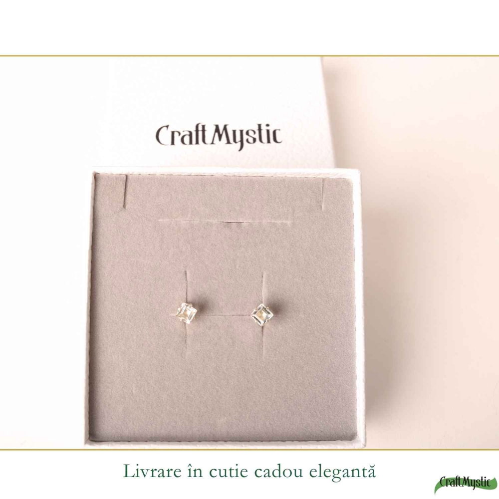 Cercei Argint 925 cu Topaz Alb Fatetat Patrat – Claritate si Eleganta Delicata [6]