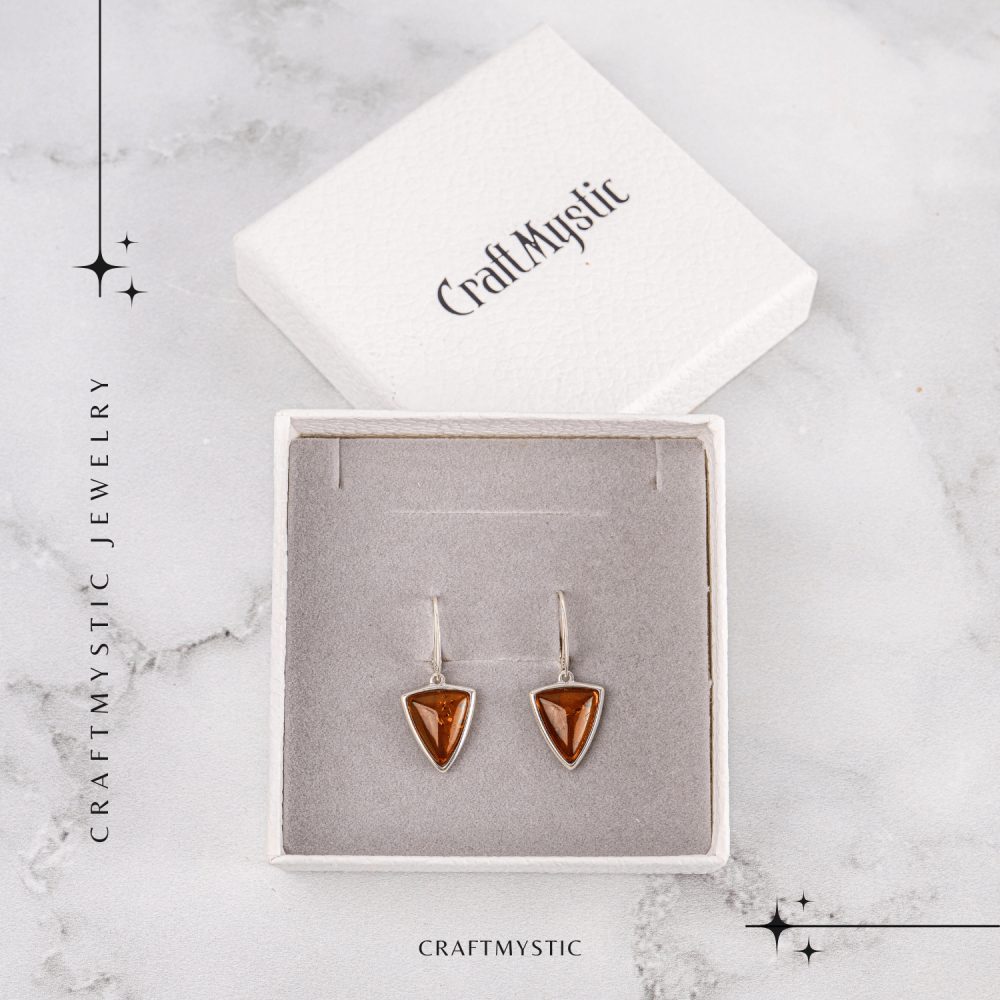 Cercei Argint 925 cu Chihlimbar Natural Triunghi – Protectie, Lumina si Echilibru [8]
