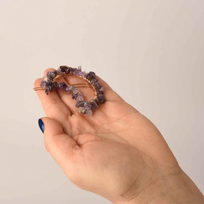 Cleme de par in forma de semiluna cu piatra naturala semipretioasa Ametist pentru un look chic si vibratii pozitive [4]