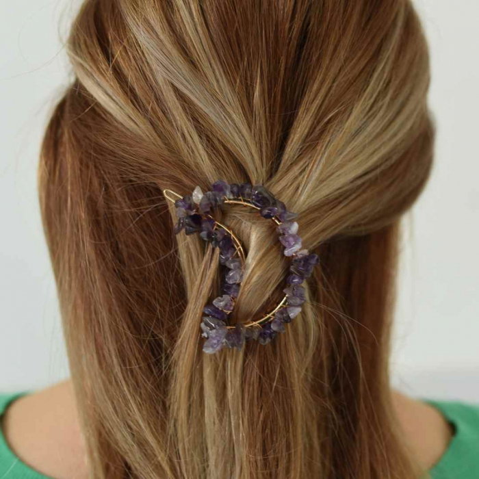 Cleme de par in forma de semiluna cu piatra naturala semipretioasa Ametist pentru un look chic si vibratii pozitive [1]