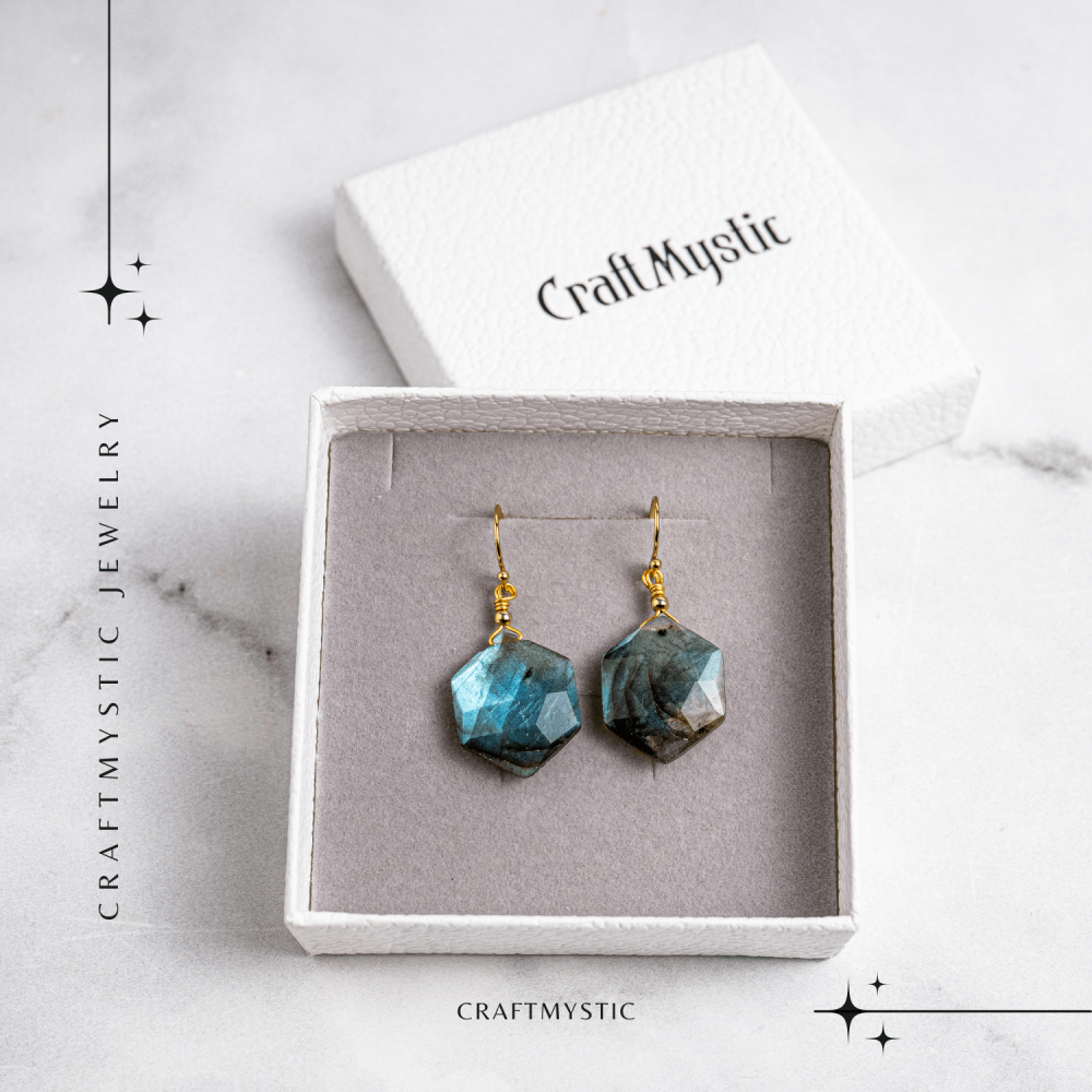 Vibratie Protectoare – Cercei cu Labradorit si Reflexii Albastre [7]