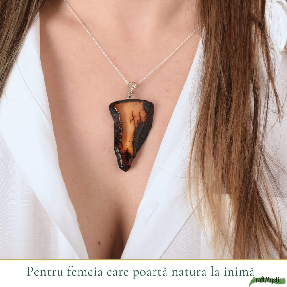 Colier argint 925 cu triunghi si chihlimbar natural – Energie solara si putere [2]