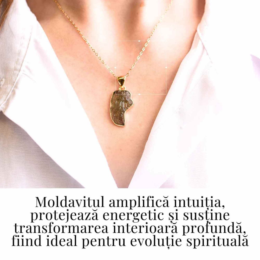 Colier cu lant de inox aurit si pandantiv montura argint 925, placat cu aur 18 k si Moldavit natural, 2.55 gr – Protectie si transformare [2]