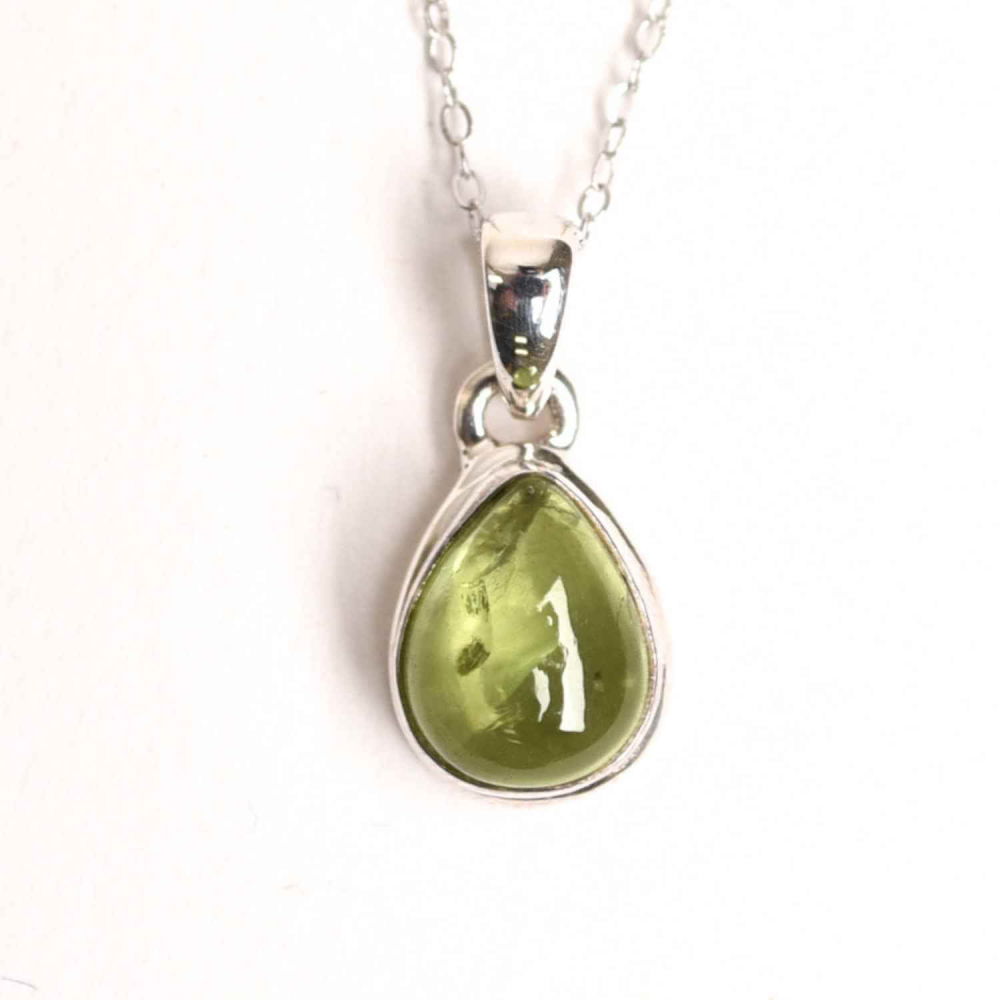 Colier Argint 925 cu Peridot Natural in Forma de Lacrima – Lumina, Vindecare si Armonie Interioara [1]