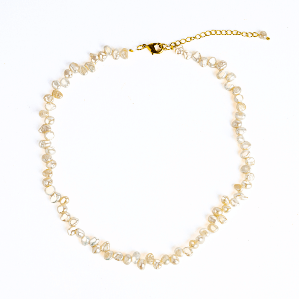 Colier choker cu perle design baroc – Eleganta naturala, mereu la moda [9]