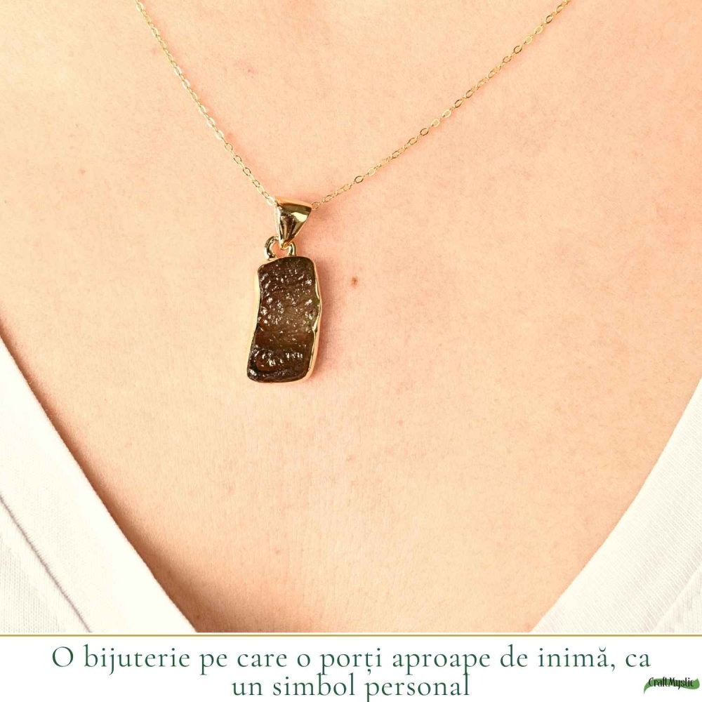 Colier Unisex cu Moldavit Natural si Argint placat cu Aur 18K – Energie Rara si Autentica [2]