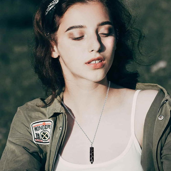 Colier cu pandantiv hexagonal din cristal obsidian - Realizat manual, infasurat intr-o sarma de cupru argintie, dandu-i o forma perfecta [5]