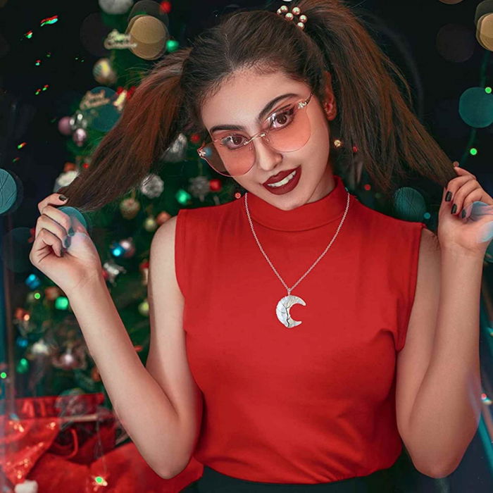 Colier cu pandantiv model semiluna cu arborele vietii - Realizat din piatra de cristal transparent si rasina naturala [4]