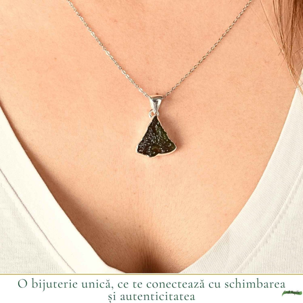 Colier Moldavit Brut Triunghi Argint 925 – Energie si Claritate Interioara [2]