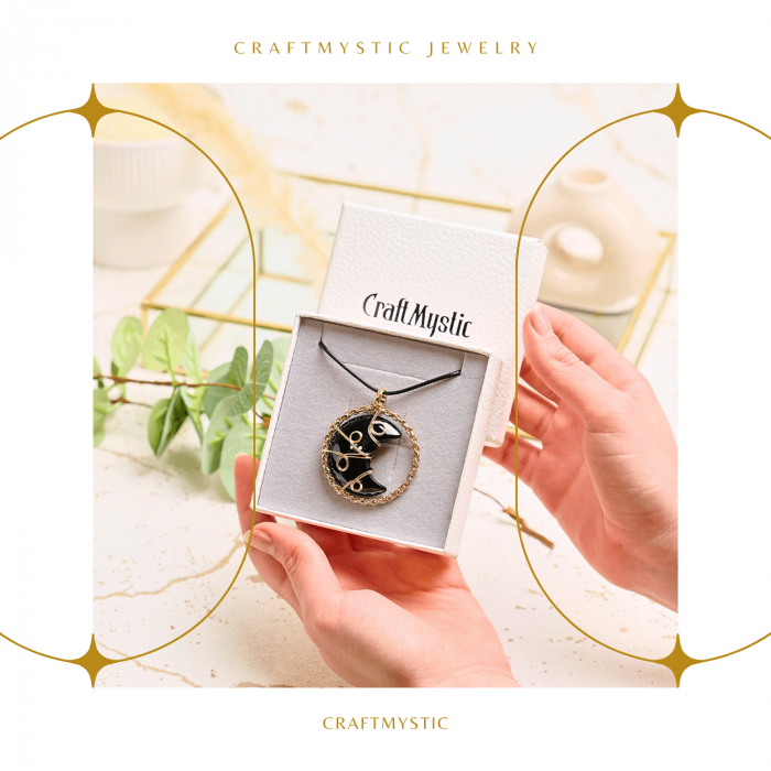 Colier Auriu Elegant in Forma de Semiluna cu Cristal Obsidian, Lungime Lant Ajustabila 34-38 cm [7]