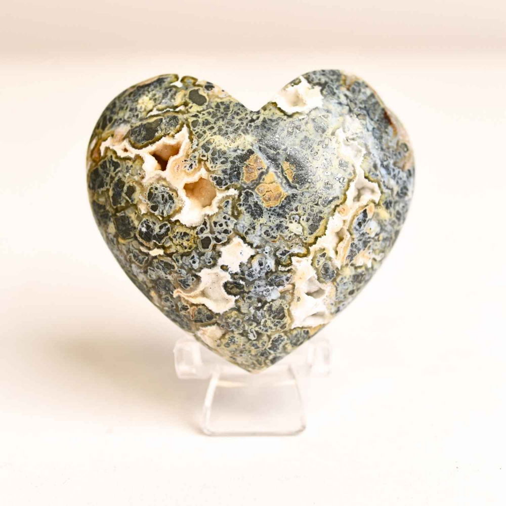 Inima care linisteste furtunile – Marcasit indonezian sculptat manual [1]