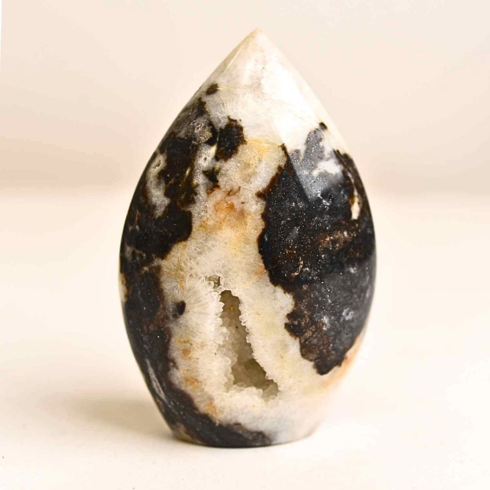 Flacara echilibrului – Zebra Jasp Indonezian pentru Claritate si Stabilitate 8-9 cm [1]