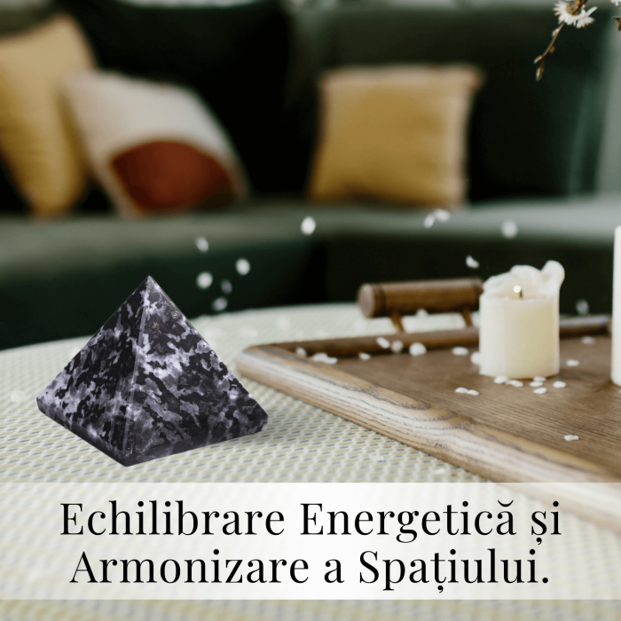 Piramida Sculptata Manual 60mm din Piatra Merlinit Mistic sau Indigo Gabbro Natural [3]