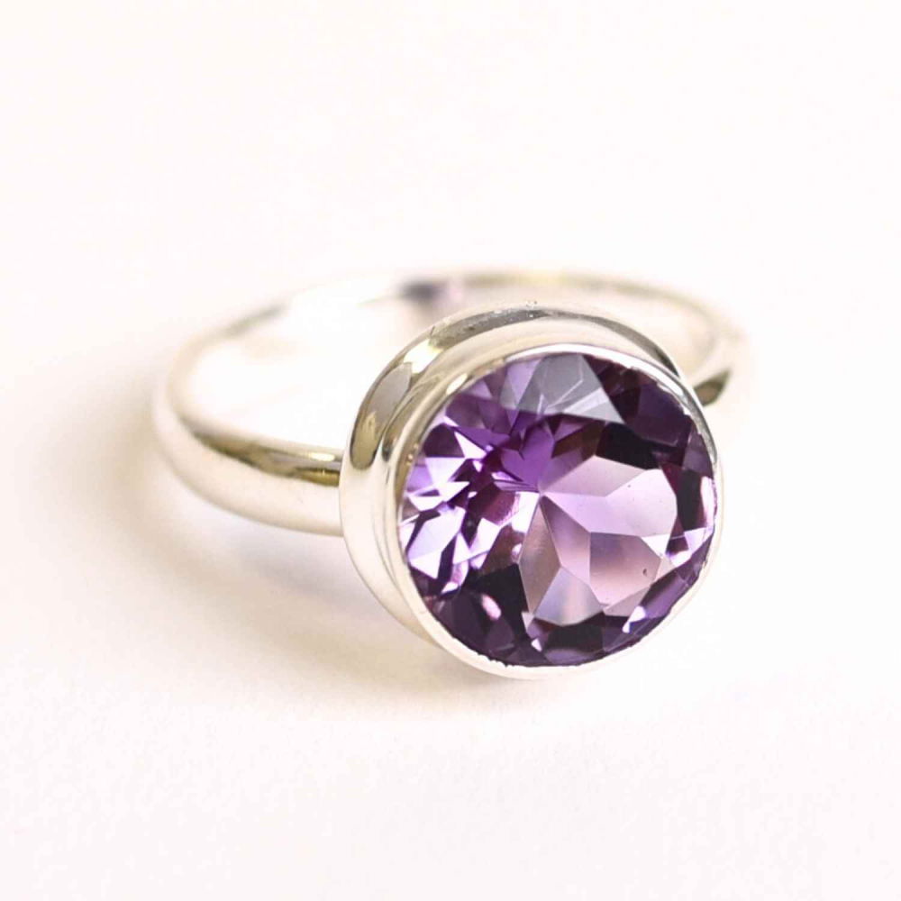 Inel Argint 925 cu Ametist Fatetat Rotund - Armonie si Claritate Spirituala [1]