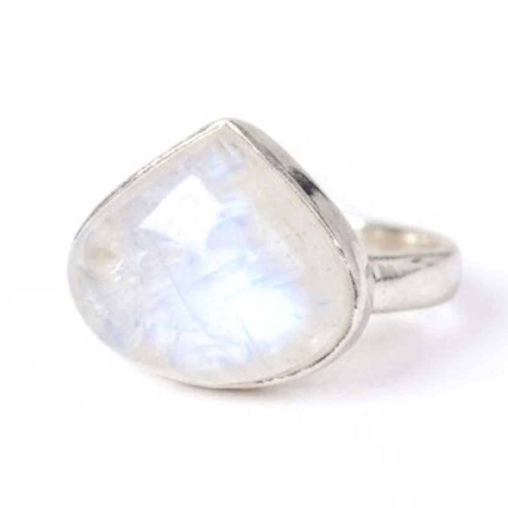 Inel Argint 925 cu Piatra Lunii Lacrima – Echilibru si Intuitie Profunda [1]