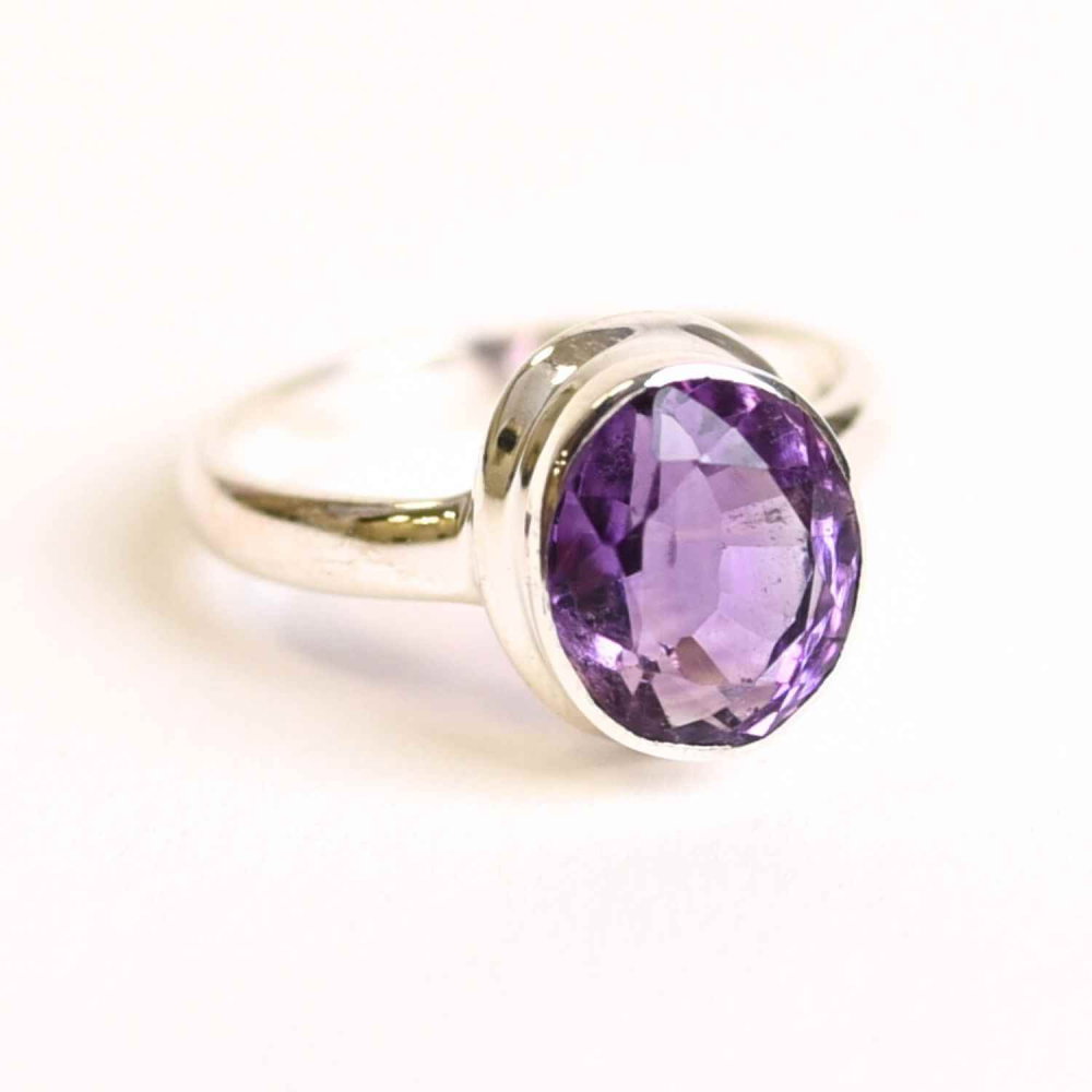 Inel argint 925 cu Ametist Fatetat – Claritate si Echilibru Interior [1]