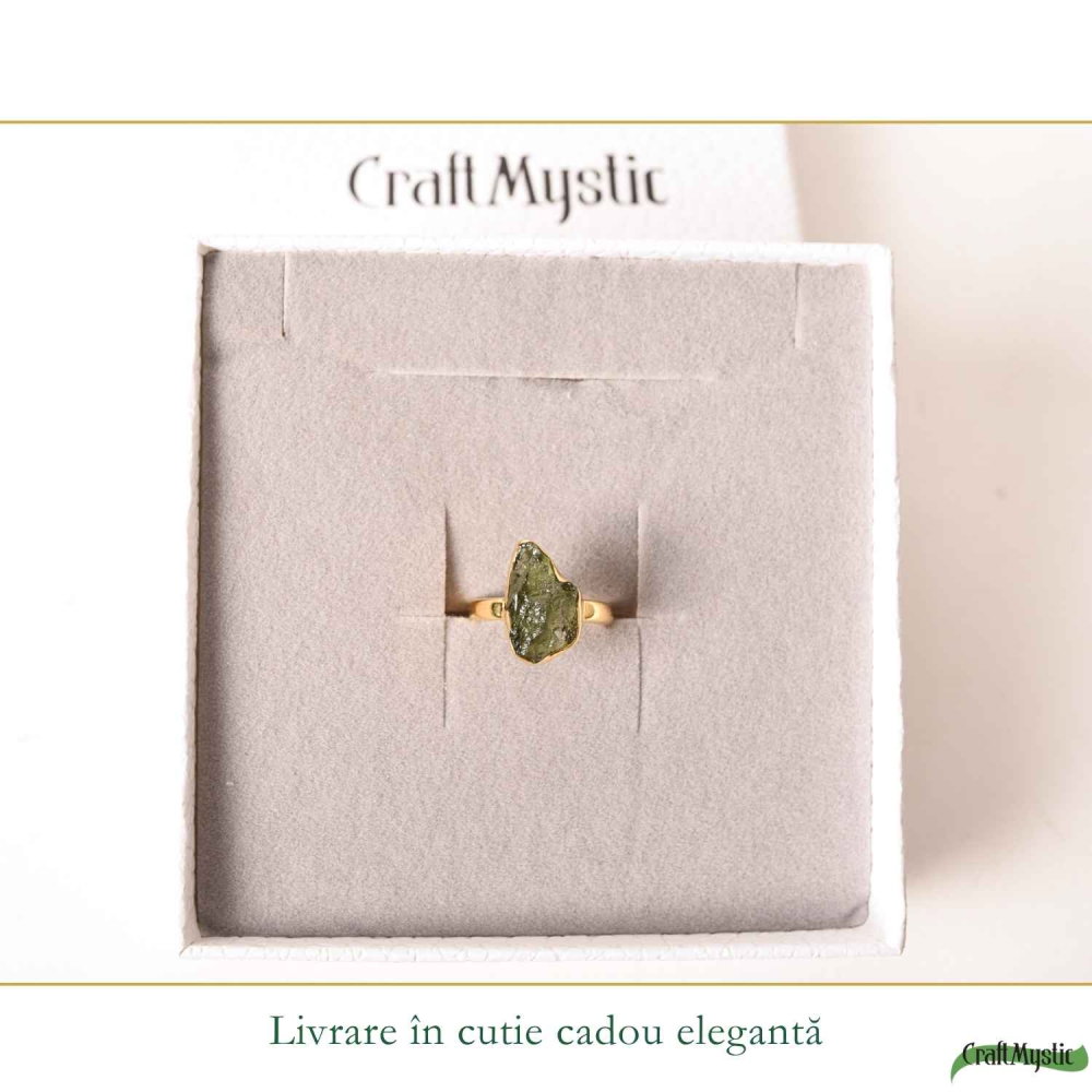 Inel argint 925 placat cu aur de 18k si moldavit brut M5/49 – energie intensa si transformare autentica [6]