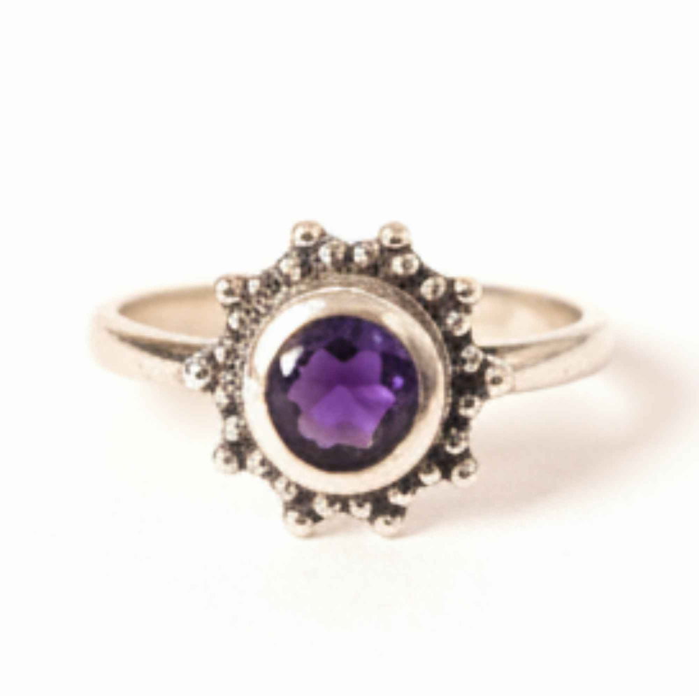 Inel Argint 925 Floare cu Ametist Natural Fatetat – Energie de Calm si Feminitate [1]