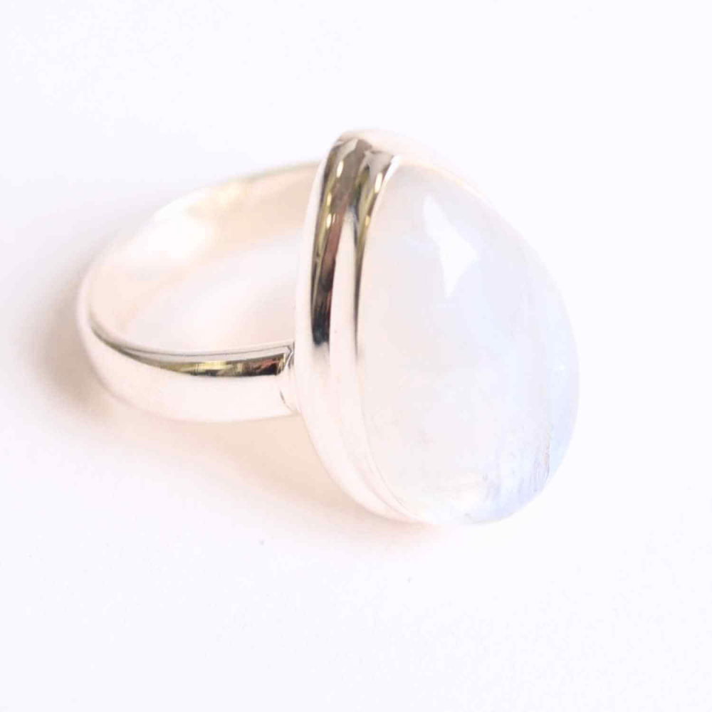 Inel cu Piatra Lunii si montura din Argint 925 – Intuitie Sporita si Echilibru Emotional [1]