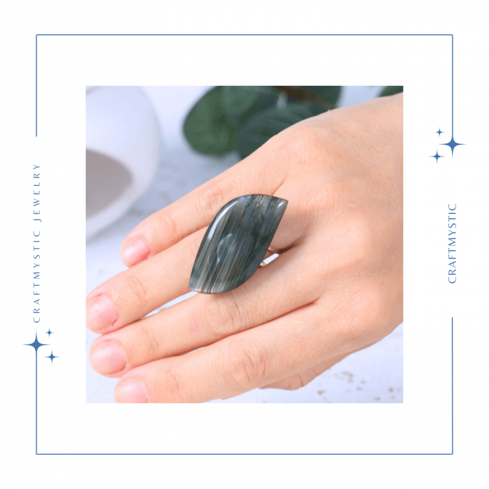 Inel auriu ajustabil cu Labradorit design frunza, pentru protectie si intuitie [2]