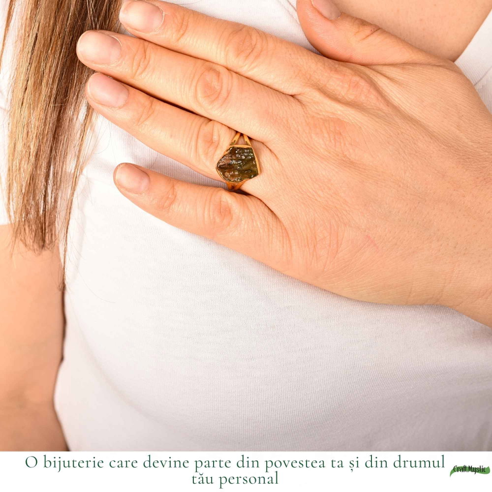 Inel elegant cu Moldavit Brut – Argint 925 Placat Aur 18K, M9.5/61- Protectie si Crestere Interioara [2]