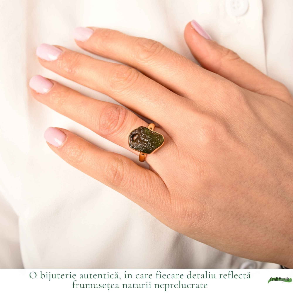 Inel moldavit brut placat cu aur de18K, M6/51– energie intensa si transformare [2]