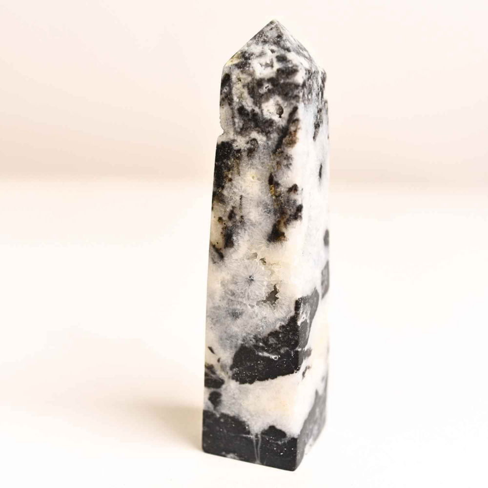 Turn din Jasp Zebra cu Druzy – Echilibru intre lumina si umbra [1]