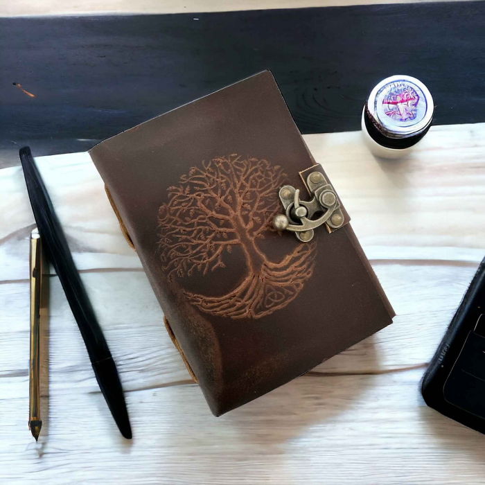 Jurnal Vintage din Piele cu Model Arborele Vietii si Hartie de Pergament Alba 190-200 pagini [5]