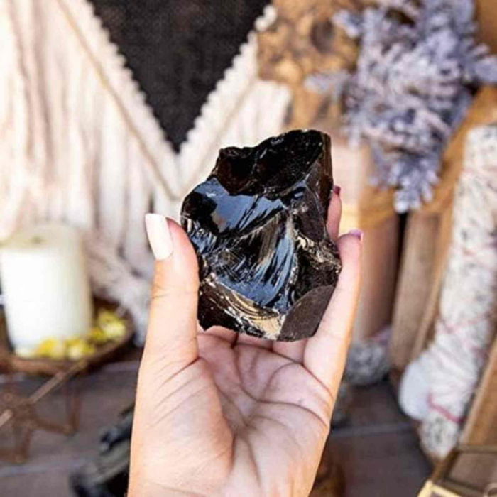Cristal Obsidian Negru Natural Brut 6-7 cm: Pietre de Protectie si Echilibrare, Perfecte pentru Meditatie si Decor [3]