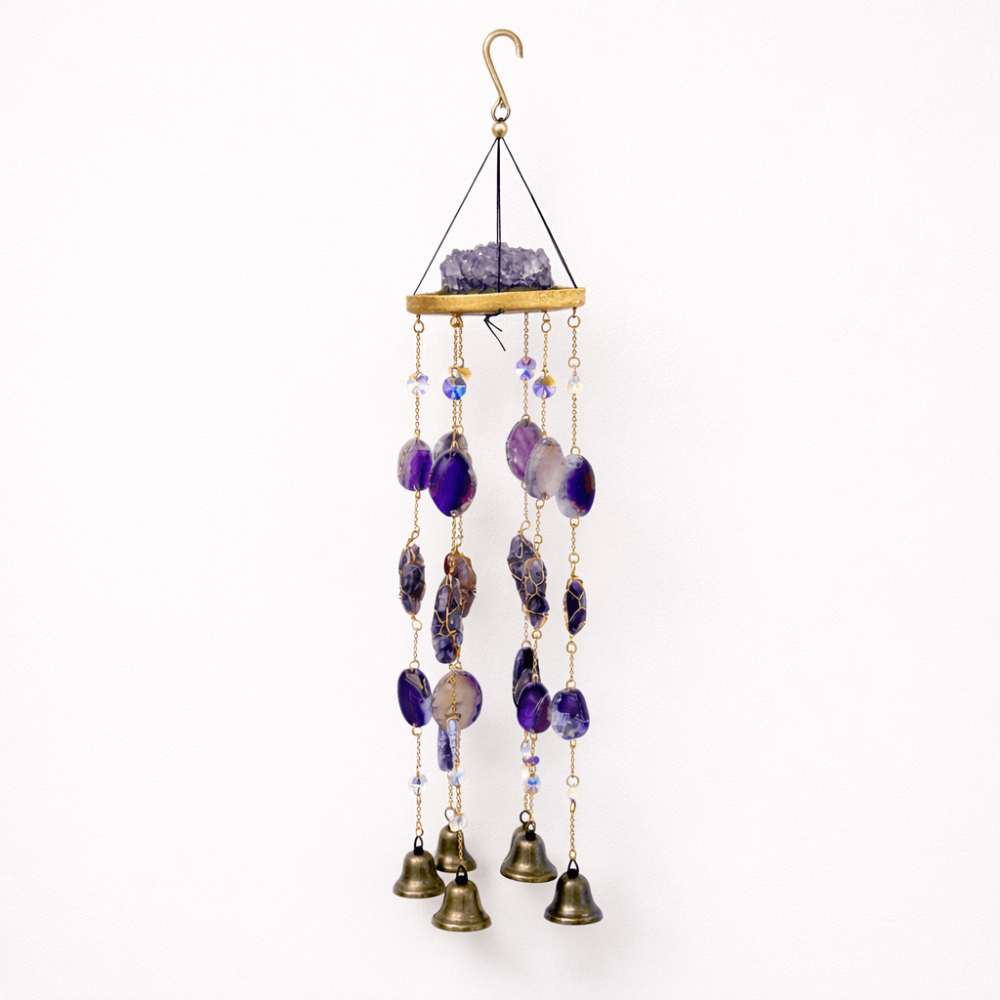 Ornament decorativ cu Ametist – un echilibru vizual care invita la liniste si reflectie [1]