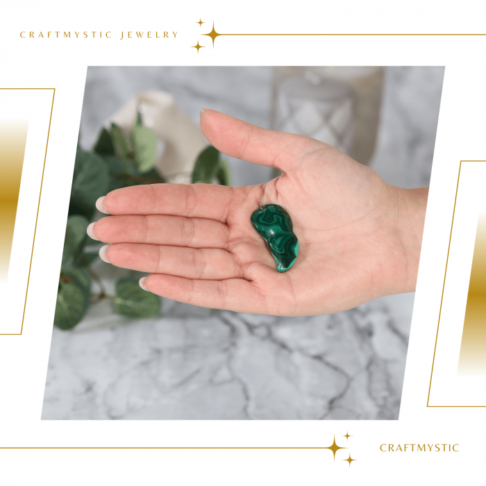 Pandantiv Unic 40-45 mm din Malachit Natural Forma Libera [4]