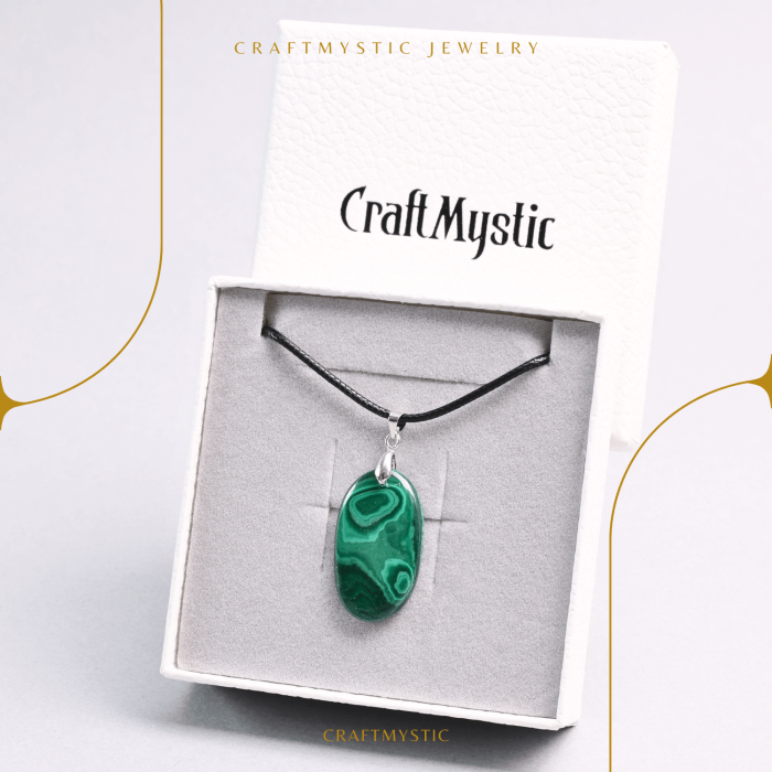 Colier cu Lant Reglabil si Pandantiv Oval din Malachit Natural 30mm [6]