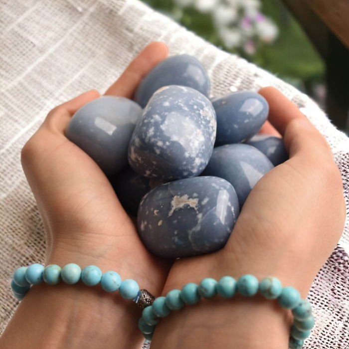 Piatra rulata din Angelit natural - Conexiune Spirituală și Liniște [5]