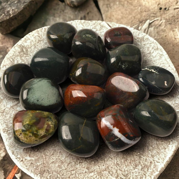 Piatra rulata din Piatra Sangelui natural- Energie și Vitalitate pentru Viața Ta [2]