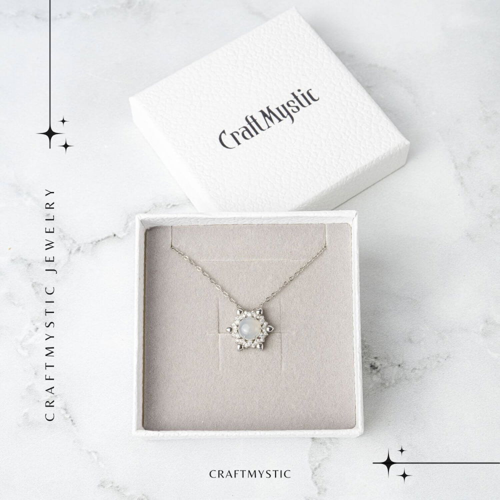 Puritate si Liniste – Colier Fulgi de Nea din Otel Inoxidabil cu Calcedonie Alba Naturala [7]