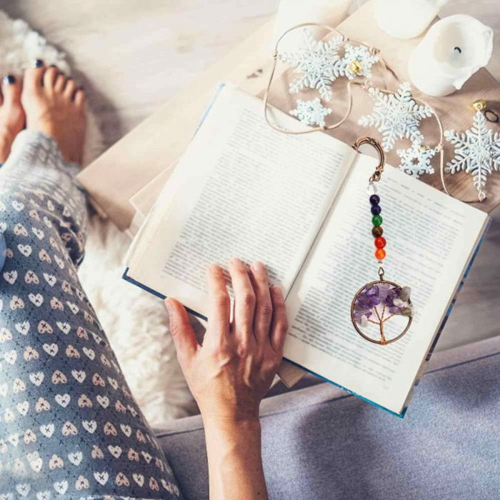  Semn de Carte cu Arborele Vietii si Cele 7 Chakre, Decorat cu Pietricele de Ametist - Un Cadou Spiritual Inedit [4]