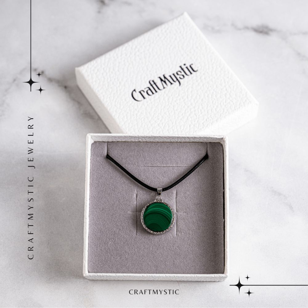 Puterea transformarii – Colier cu malachit pentru claritate si curaj [7]