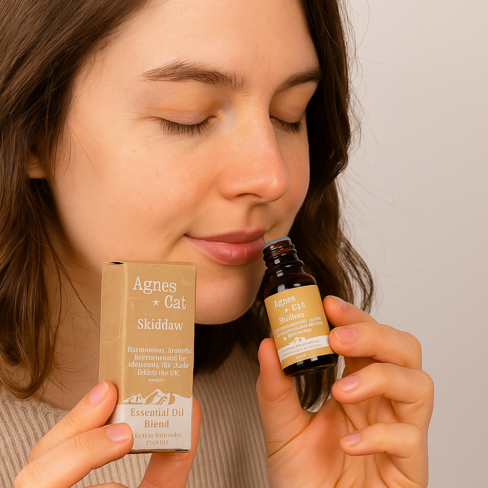 Ulei Esential – Skiddaw Box – portocala, lavanda si molid – Agnes Cat (10 ml) [2]