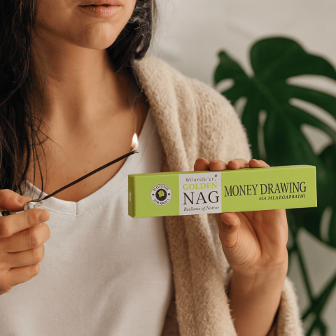 Betisoare Parfumate Golden Nag Money Drawing – Aroma de Prosperitate, Claritate si Energie Pozitiva [1]