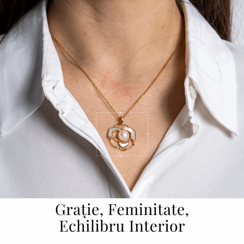 Colier Bijuterie florala cu perla naturala – Simbol al feminitatii autentice [1]