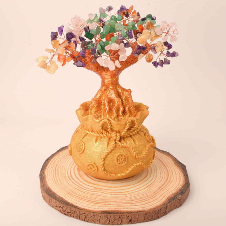 Bonsai cu cristale naturale mixte, supranumit "copacul banilor" - Copacelul cu inaltimea de 25 cm reprezinta cadoul perfect pentru prosperitate, succes, Feng Shui" [5]