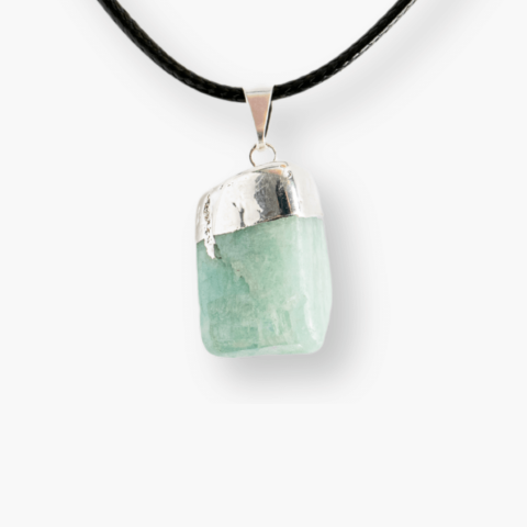 Creativitate si Inspiratie - Colier cu Piatra Rulata de Amazonit Natural – Liniste, Echilibru si Claritate Interioara