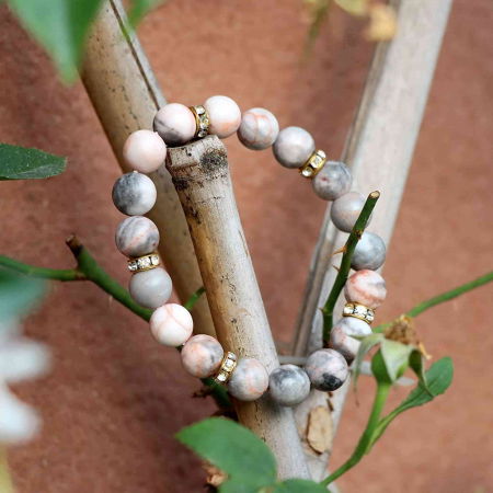 Bratara elastica cu pietre semipretioase zebra stone roz de 10 si 5 mm cu margele aurii si strasuri [3]