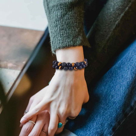 Bratara cu tripla protectie Ochi de tigru, onix negru mat si roca vulcanica - Margele de 8 mm, realizata manual pentru barbati si femei, aduce noroc, prosperitate si fericire [4]