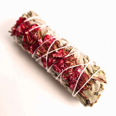 Cristale pe beneficii - Buchet Salvie Alba California cu Garofite Rosii - Pasiune si Protectie