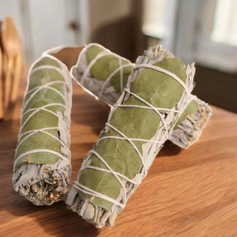 Buchet Salvie Alba California cu Frunze de Eucalipt - Purificare si Revitalizare [5]