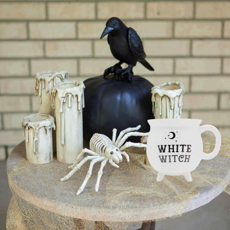 Cana Alba "White witch" in Forma de Ceaun Magic - Inscrisa cu "Vrajitoarea Alba" - Cadoul Perfect pentru Iubitorii de Magie [2]