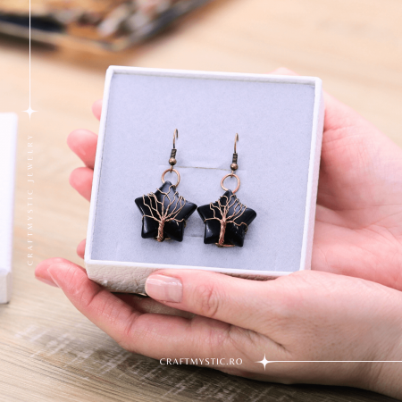 Cercei Aurii cu Piatra de Obsidian in Forma de Stea [1]